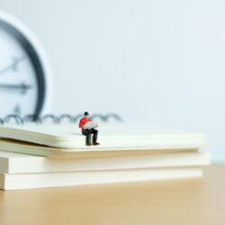 校正者の一日のスケジュール［会社員・フリーランス・在宅校正者のとある一日］