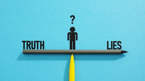 怪しい文章はここを見る！情報源や根拠があいまいな表現｜フェイクニュースを見分けるポイント